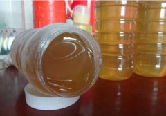 在野外怎样引蜂入蜂箱_蜂蜜知