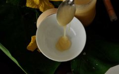 蜂蜜知识_蜂蜜涂脸15天后有什