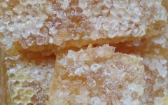 蜂巢蜜的作用与功效有哪些？