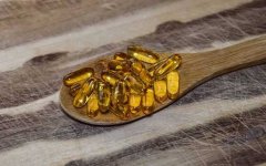蜂蜜价格_蜂胶吃多久算一个疗