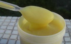 蜂王浆的作用与功效有哪些？