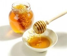 蜂蜜知识_中蜂造脾的方法技巧