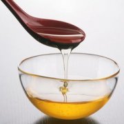 土蜂蜜_蜂群饲养管理用具